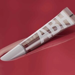 ABH Blurring Serum Blush - Plum